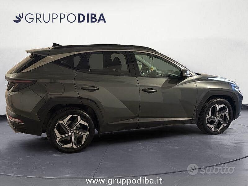 Usata Hyundai Tucson 265 CV (194 kW) 2022 Verde SUV