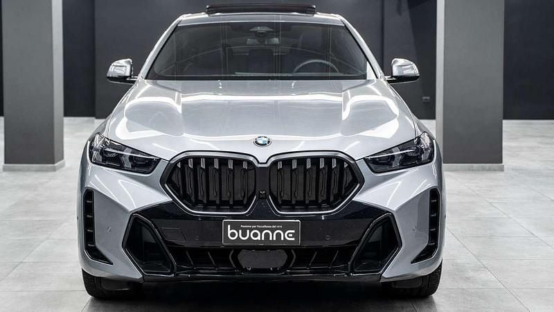 Usata BMW X6 M Sport 286 CV (210 kW) 2024 Grigio scuro metall perlato SUV