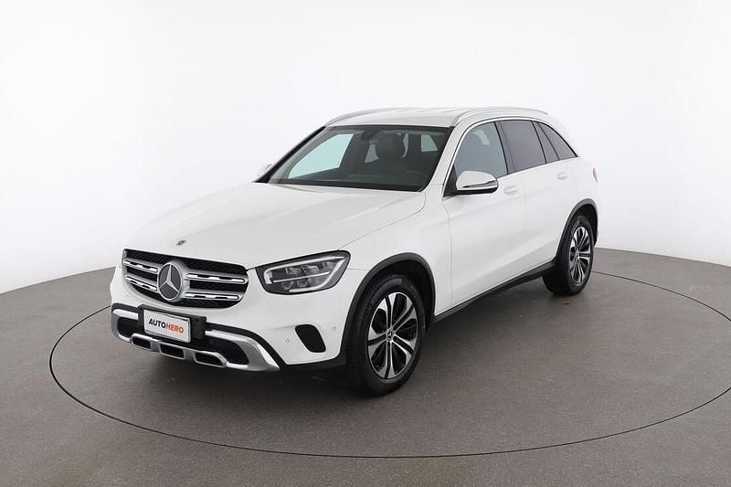 Bianco Usata 2021 Mercedes GLC200 SUV | 28.299 € (Ottimo prezzo) - Immagine 1/4