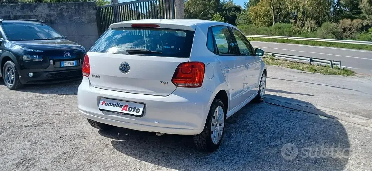 Usata VW Polo Comfortline 75 CV (55 kW) 2014 Bianco Berlina