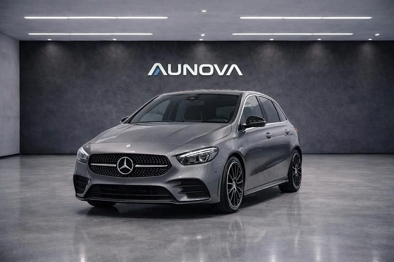 Usata Mercedes B220 Premium 224 CV (164 kW) 2019 Grigio Monovolume