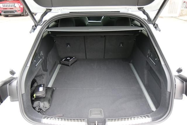 Ny Audi A6 S-Line 204 HK (150 kW) 2025 Hvid Stationcar