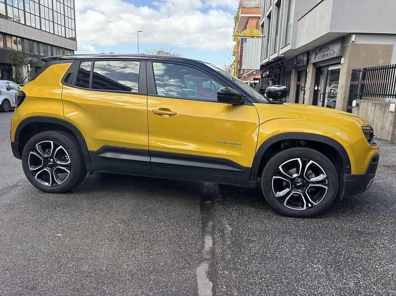 Usata Jeep Avenger Summit 101 CV (74 kW) 2023 Other SUV
