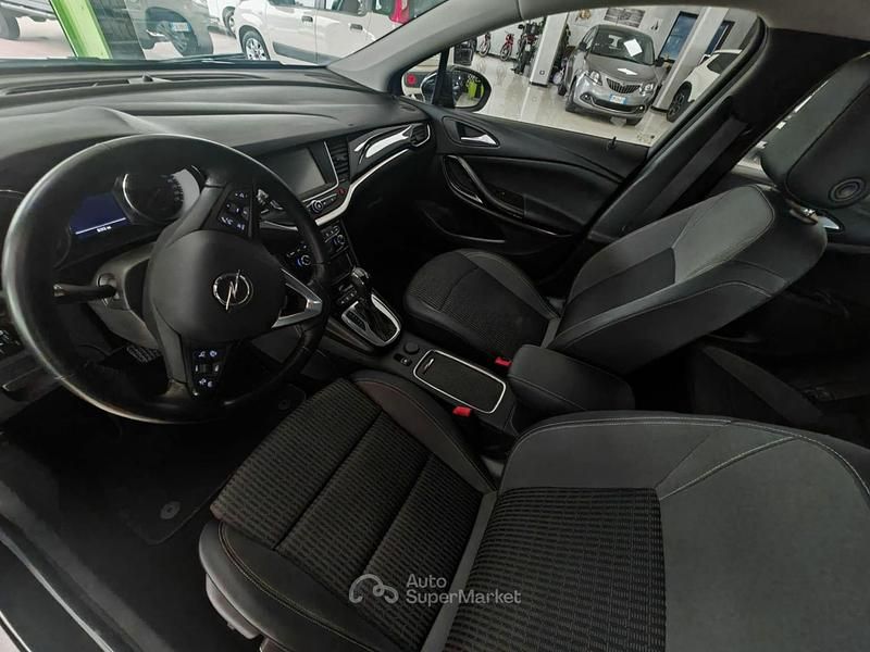 Usata Opel Astra 122 CV (89 kW) 2022 Nero Station wagon