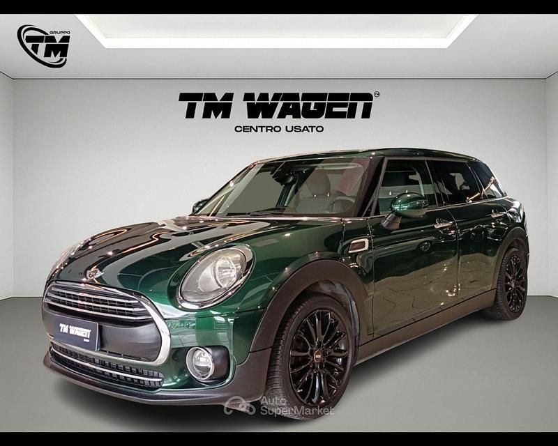 Usata Mini One Clubman Hype 116 CV (85 kW) 2017 Verde Station wagon