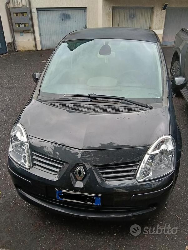Nero Usata 2012 Renault Modus Monovolume | 3000 € (Ottimo prezzo) - Immagine 1/3