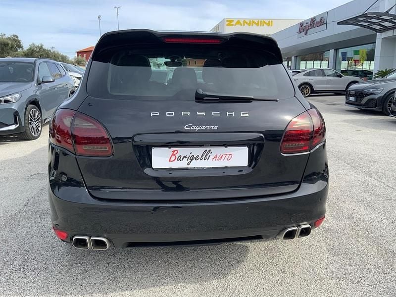 Usata Porsche Cayenne 245 CV (180 kW) 2011 Nero SUV
