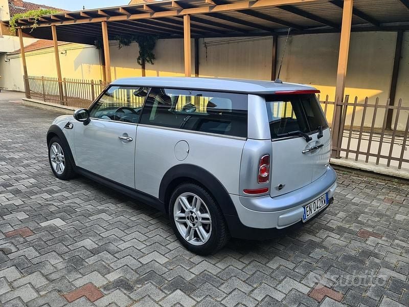 Usata Mini Cooper D Clubman 111 CV (81 kW) 2012 Argento Station wagon
