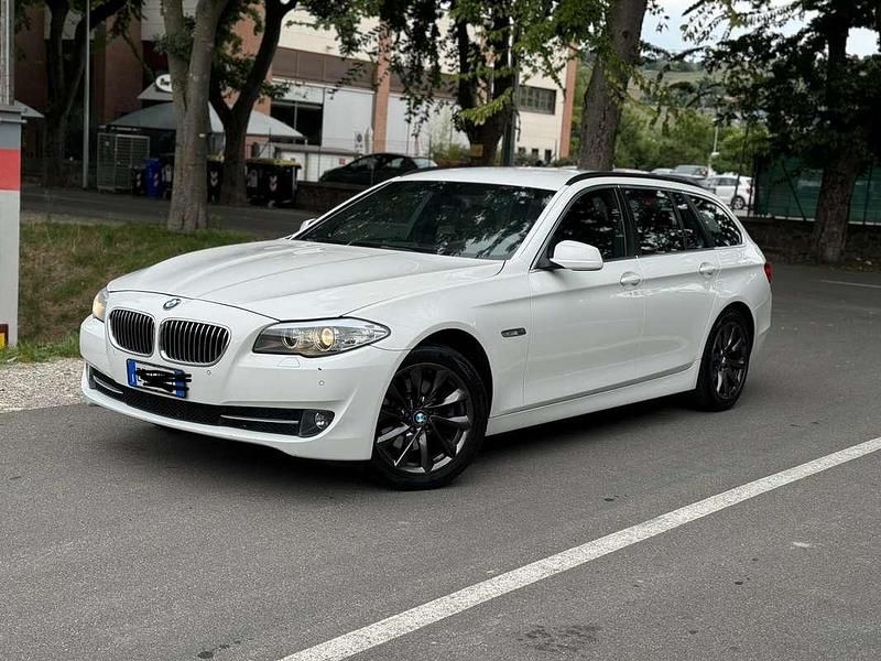 Usata 2011 BMW 520 M Sport Station wagon | 9500 € (Buon prezzo) - Immagine 1/4