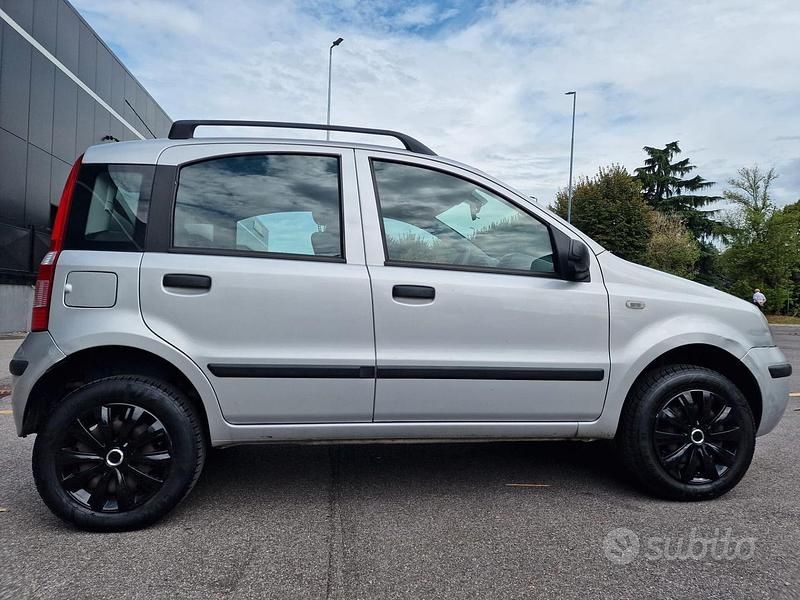 Usata Fiat Panda Dynamic 60 CV (44 kW) 2009 Grigio Berlina