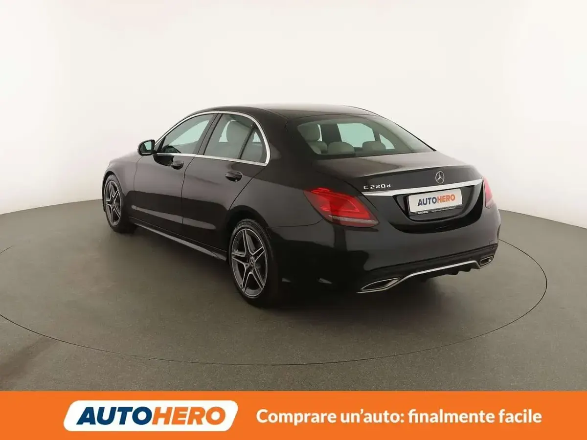 Usata Mercedes C220 Premium 194 CV (142 kW) 2019 Nero Berlina