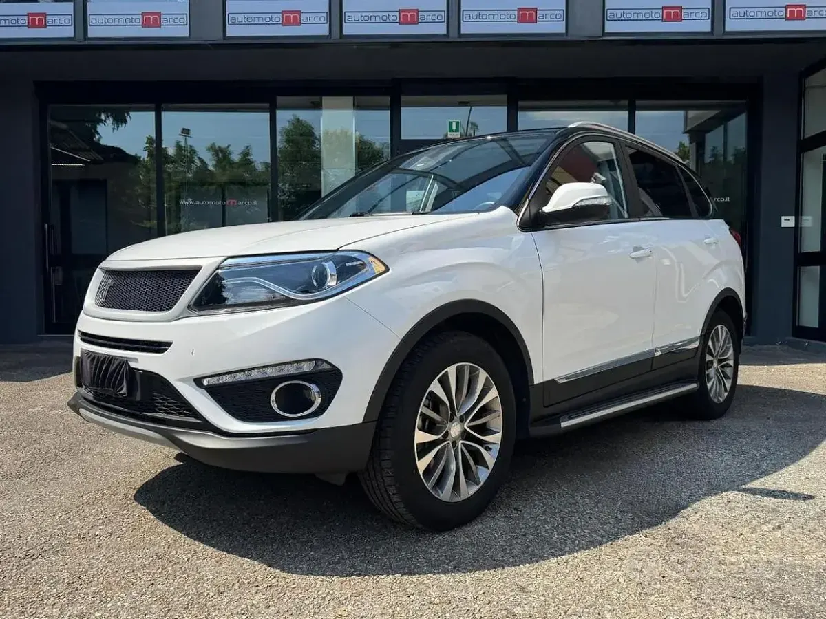 Usata DR DR6 150 CV (110 kW) 2020 Bianco SUV