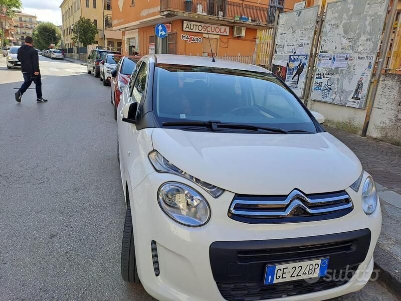 Bianco Usata 2021 Citroën C1 Due volumi | 9000 € (Buon prezzo) - Immagine 1/4