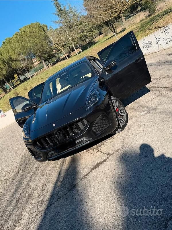 Usata Maserati Grecale 330 CV (242 kW) 2023 Nero SUV