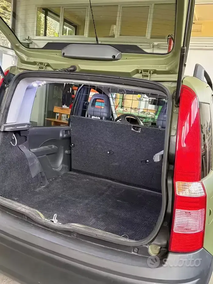 Usata Fiat Panda 75 CV (55 kW) 2010 Verde Utilitaria