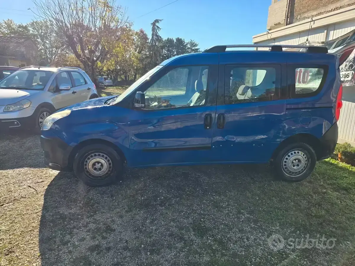Usata Fiat Doblò Pop 105 CV (77 kW) 2014 Blu Monovolume