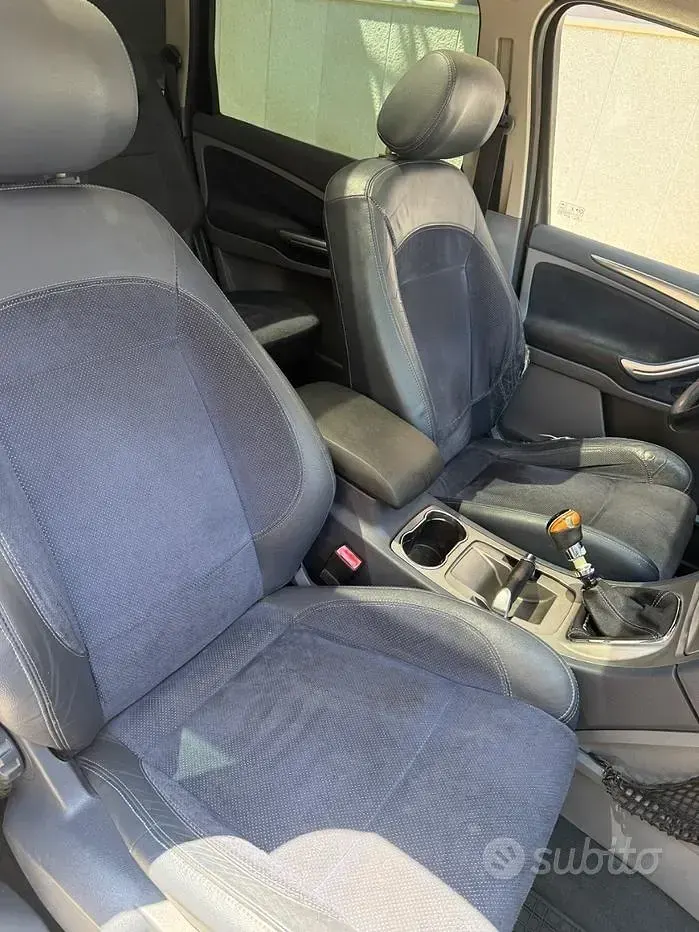 Usata Ford S-MAX S 125 CV (91 kW) 2008 Bluazzurro Monovolume