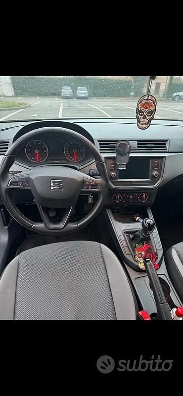 Usata Seat Ibiza 80 CV (58 kW) 2017 Blu Utilitaria