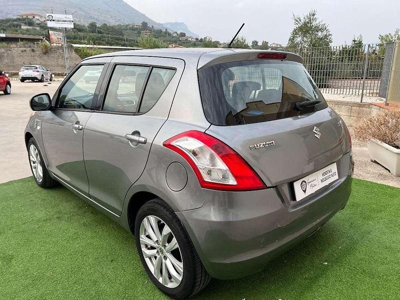 Usata Suzuki Swift 94 CV (69 kW) 2015 Grigio Utilitaria