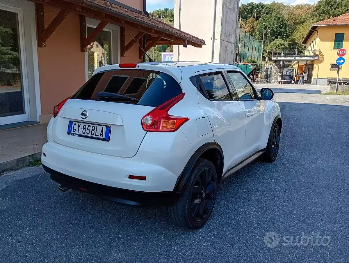 Usata Nissan Juke 110 CV (80 kW) 2014 Bianco SUV