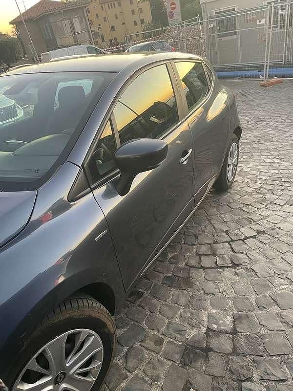 Usata Renault Clio IV Intens 90 CV (66 kW) 2019 Berlina
