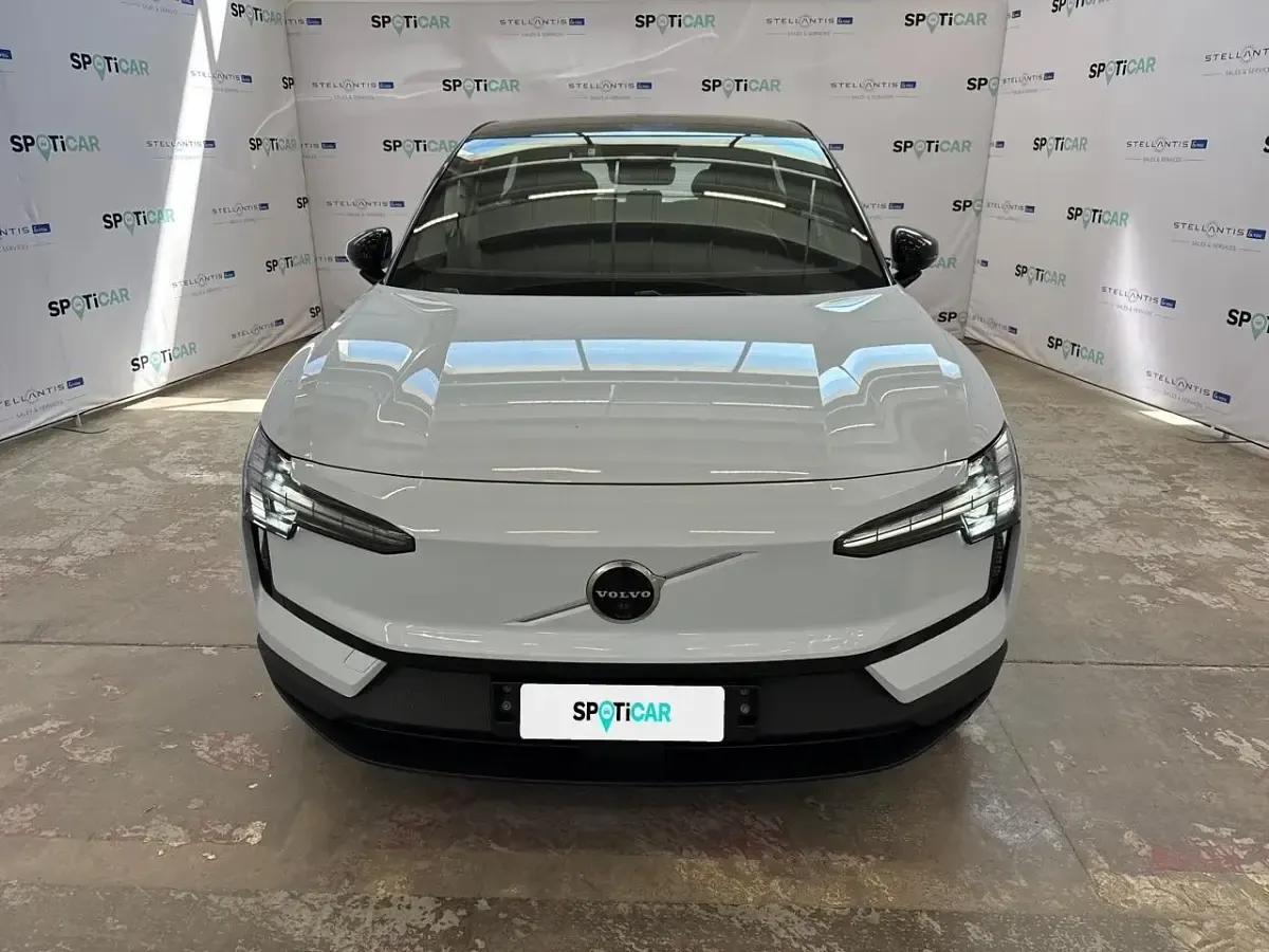 Usata Volvo EX30 Performance 314 kW (428 CV) 2024 Blu SUV