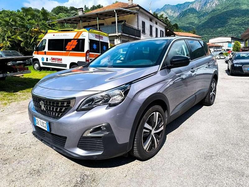 Grigio Usata 2020 Peugeot 5008 Business-Line SUV | 15.800 € (Super prezzo) - Immagine 1/4