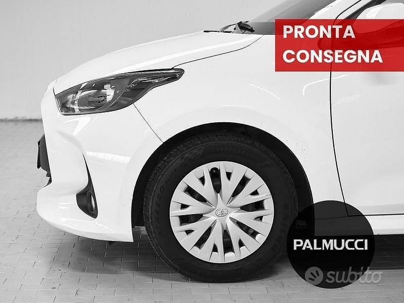 Usata Toyota Yaris Active 72 CV (52 kW) 2022 Other Berlina