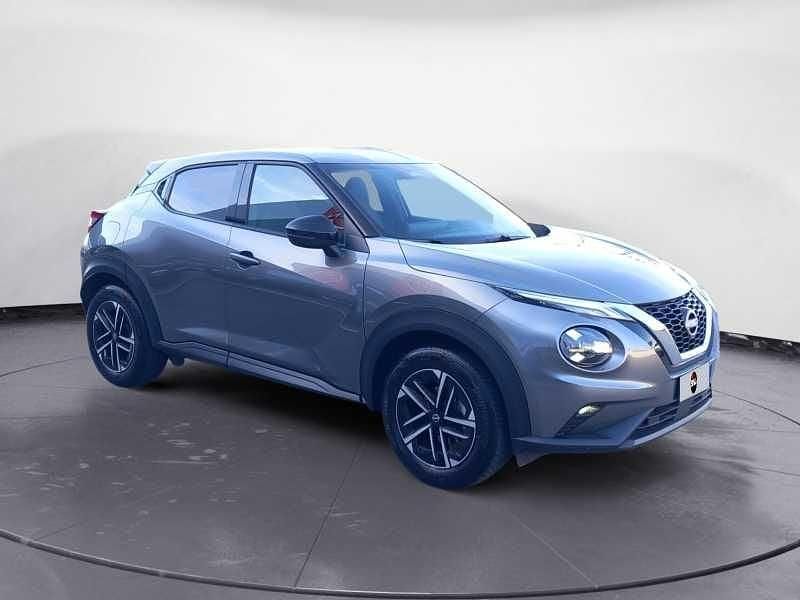 Usata Nissan Juke N-Connecta 114 CV (83 kW) 2024 Grigio SUV