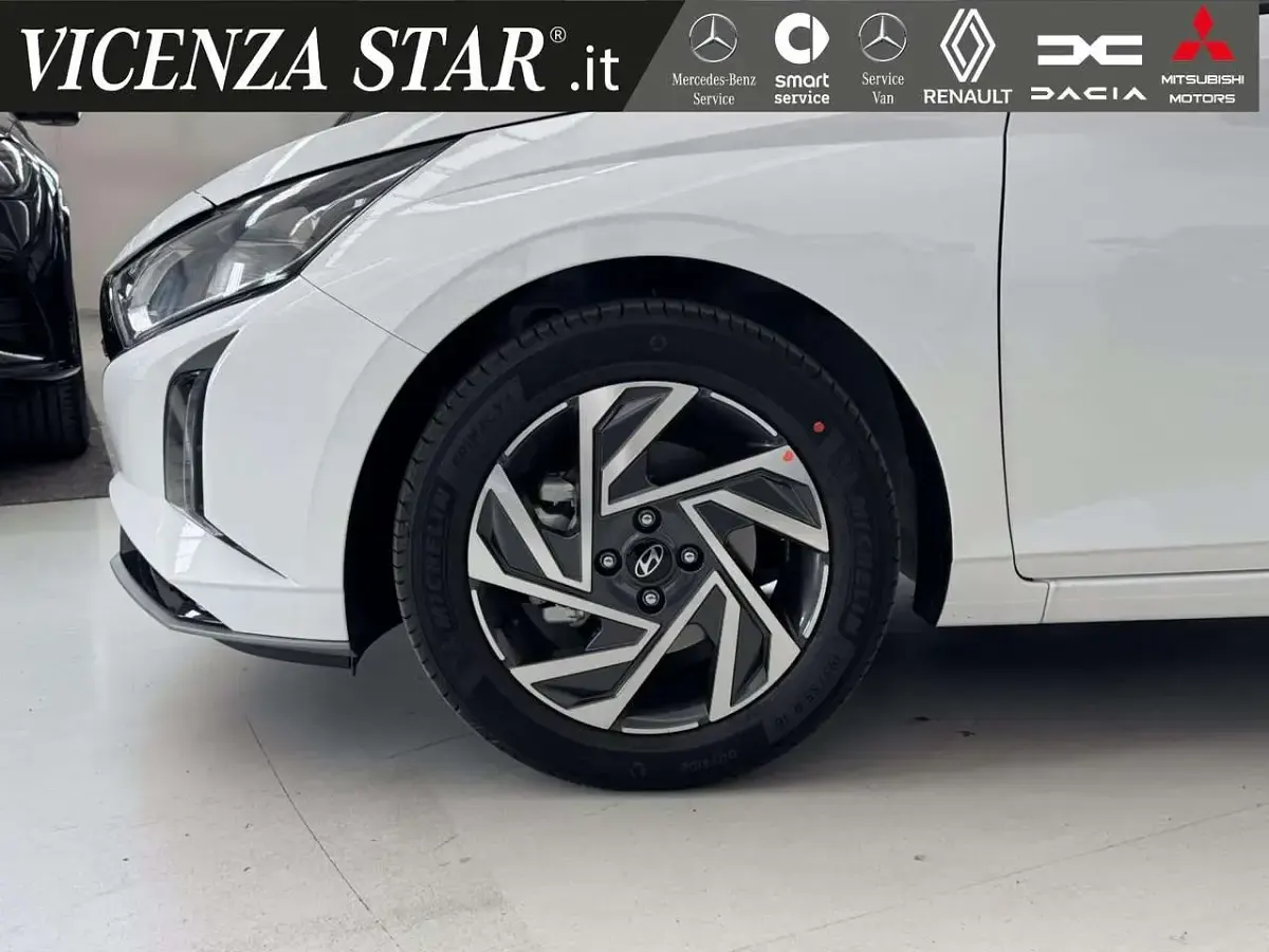 Nuova Hyundai i20 90 CV (66 kW) 2026 Bianco Utilitaria