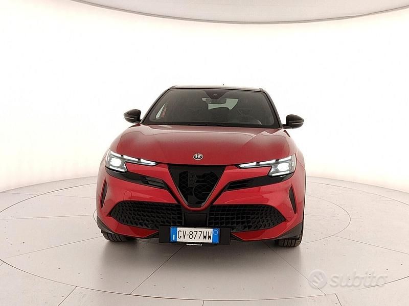 Usata Alfa Romeo Junior Edizione Speciale 114 kW (156 CV) 2024 Rosso SUV