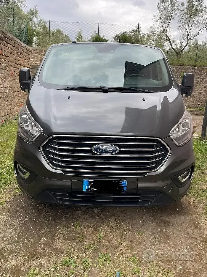 Usata Ford Tourneo 2020 Grigio Berlina