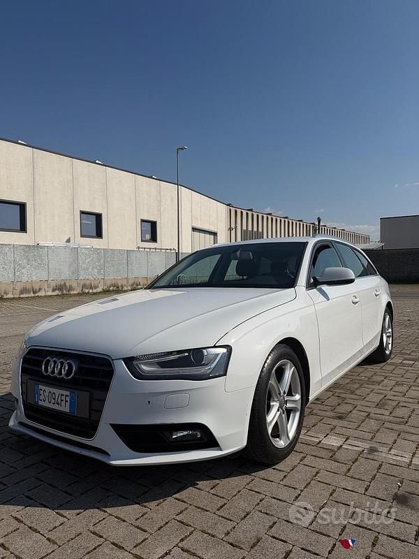 Usata Audi A4 Business 143 CV (105 kW) 2013 Bianco Station wagon
