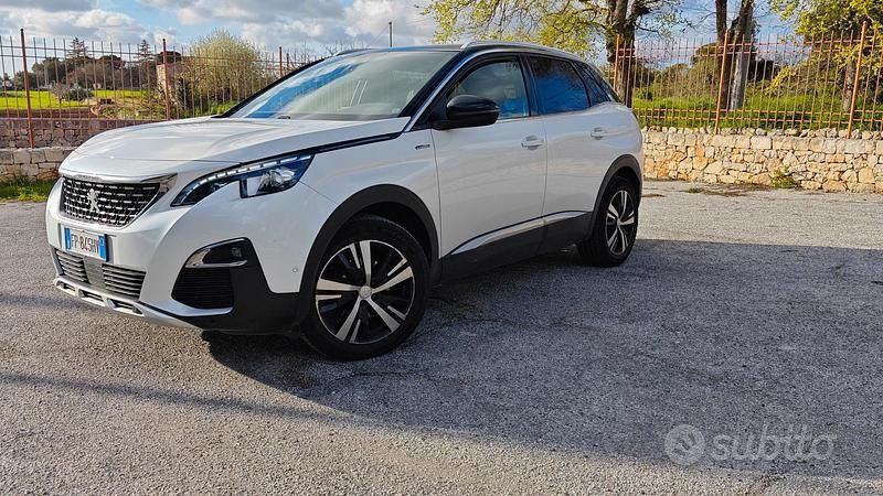 Usata Peugeot 3008 GT-line 120 CV (88 kW) 2018 Bianco SUV