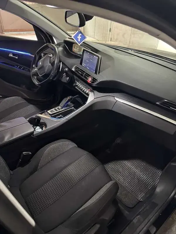 Usata Peugeot 3008 Allure 120 CV (88 kW) 2018 SUV