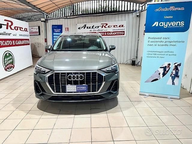 Usata Audi Q3 Ambiente 150 CV (110 kW) 2022 Grigio SUV
