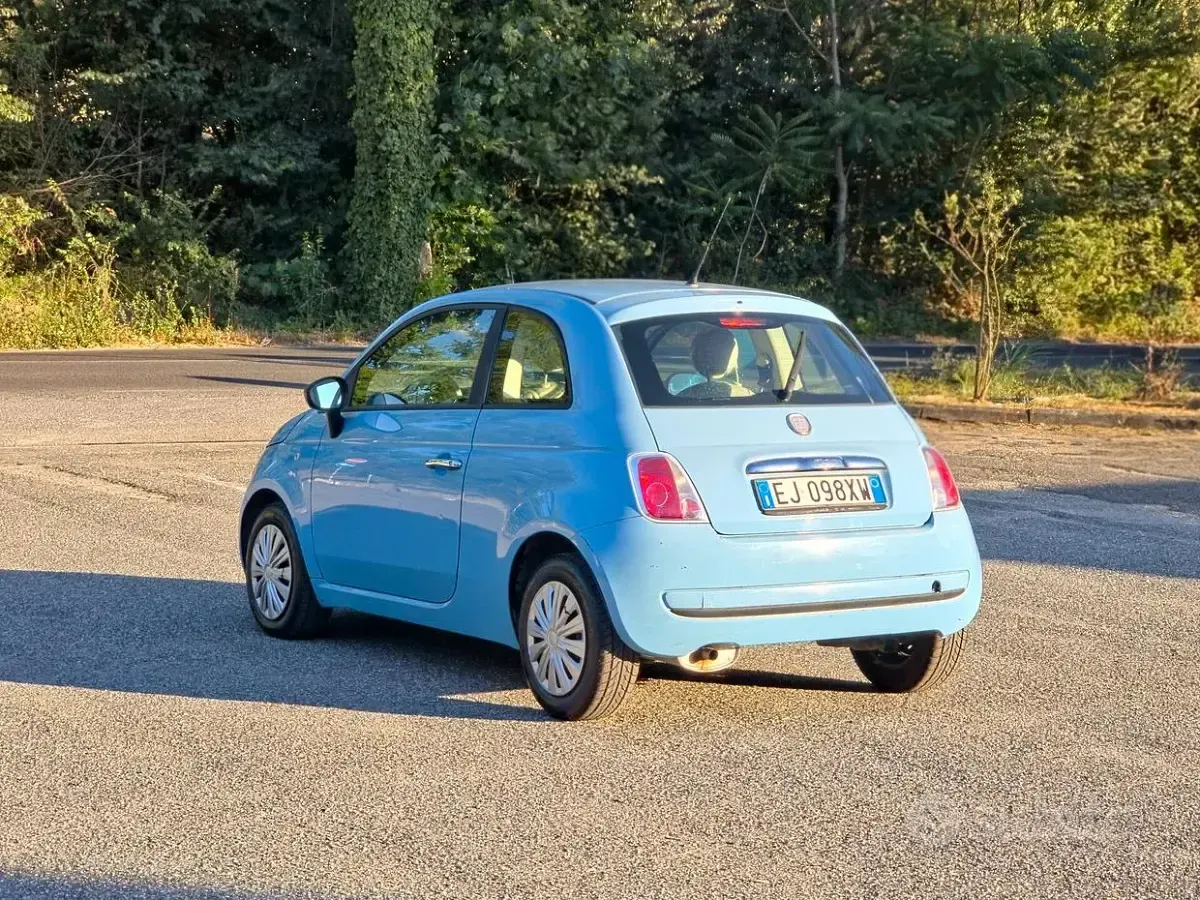 Usata Fiat 500 69 CV (50 kW) 2011 Bluazzurro Berlina