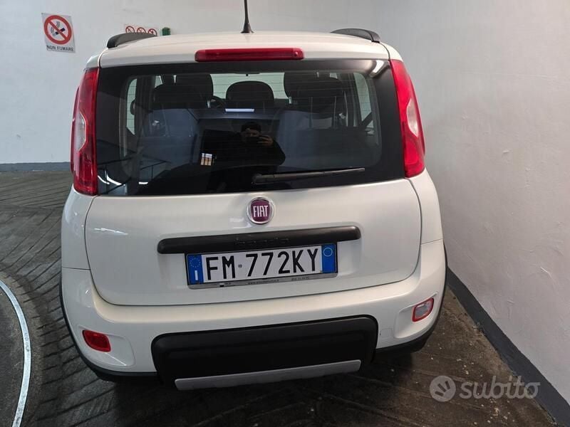 Usata Fiat Panda 4x4 S 95 CV (69 kW) 2017 Bianco Utilitaria
