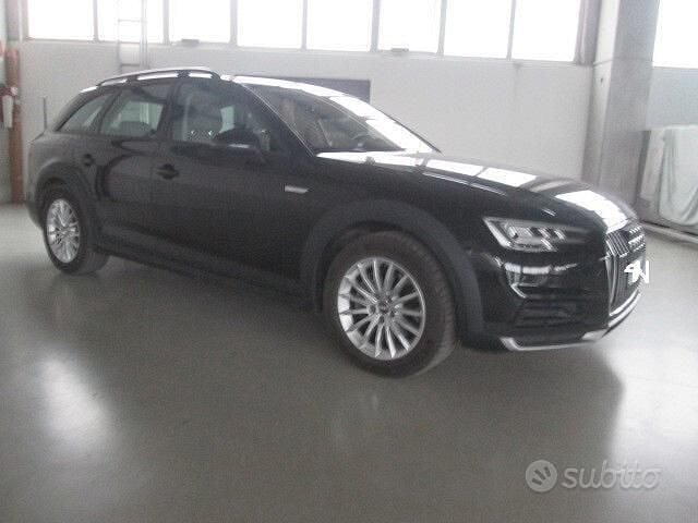 Usata Audi A4 Allroad Business 190 CV (139 kW) 2017 Nero Station wagon