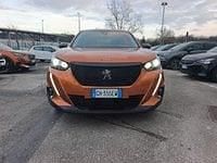 Usata Peugeot 2008 Allure 110 CV (80 kW) 2022 Arancione SUV