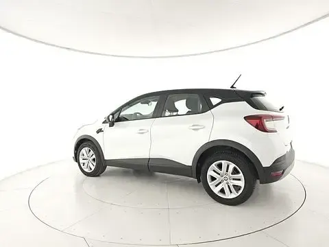 Usata Renault Captur Equilibre 91 CV (66 kW) 2022 Gray SUV