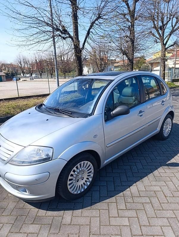 Usata Citroën C3 Exclusive 73 CV (53 kW) 2004 Argento Berlina