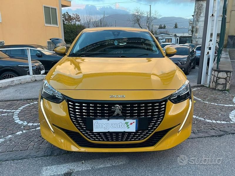Usata Peugeot 208 Active 75 CV (55 kW) 2020 Giallo Utilitaria