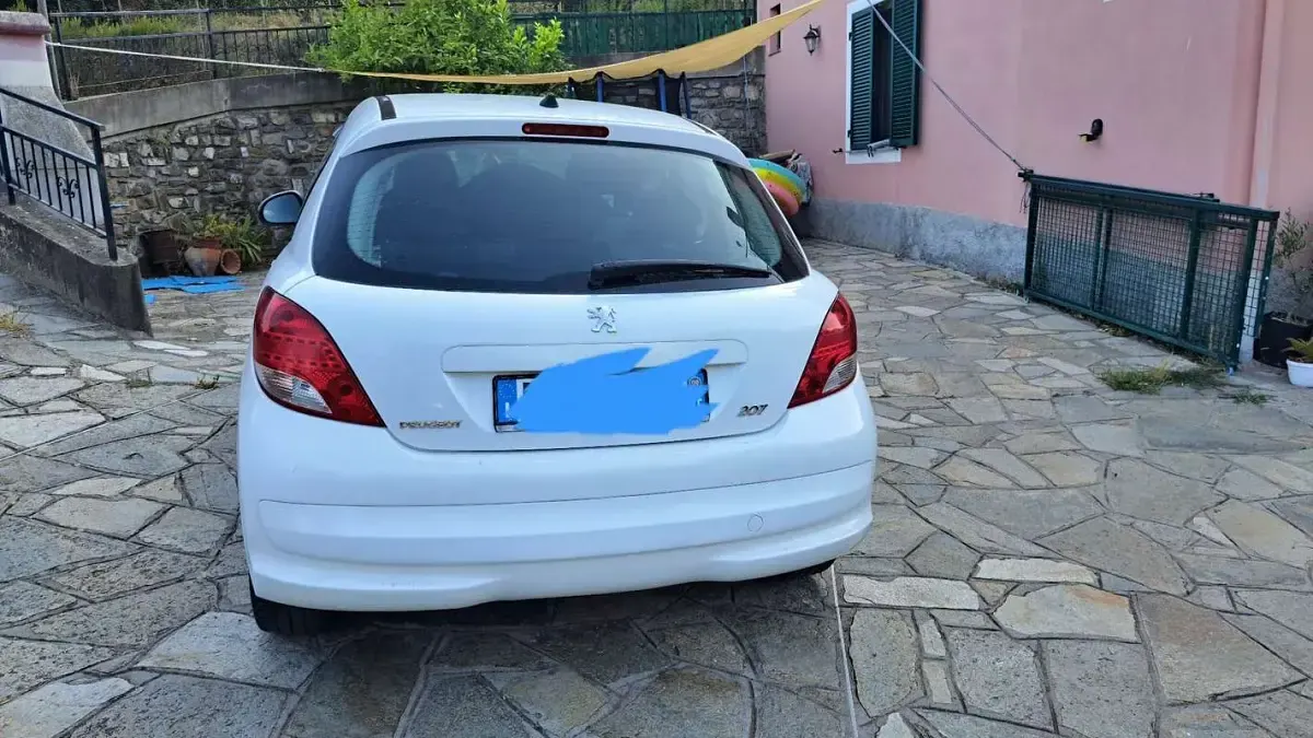 Usata Peugeot 207 Sport 90 CV (66 kW) 2009 Berlina