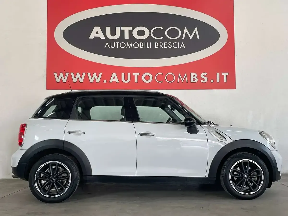 Usata Mini Cooper D Countryman 111 CV (81 kW) 2015 Bianco SUV