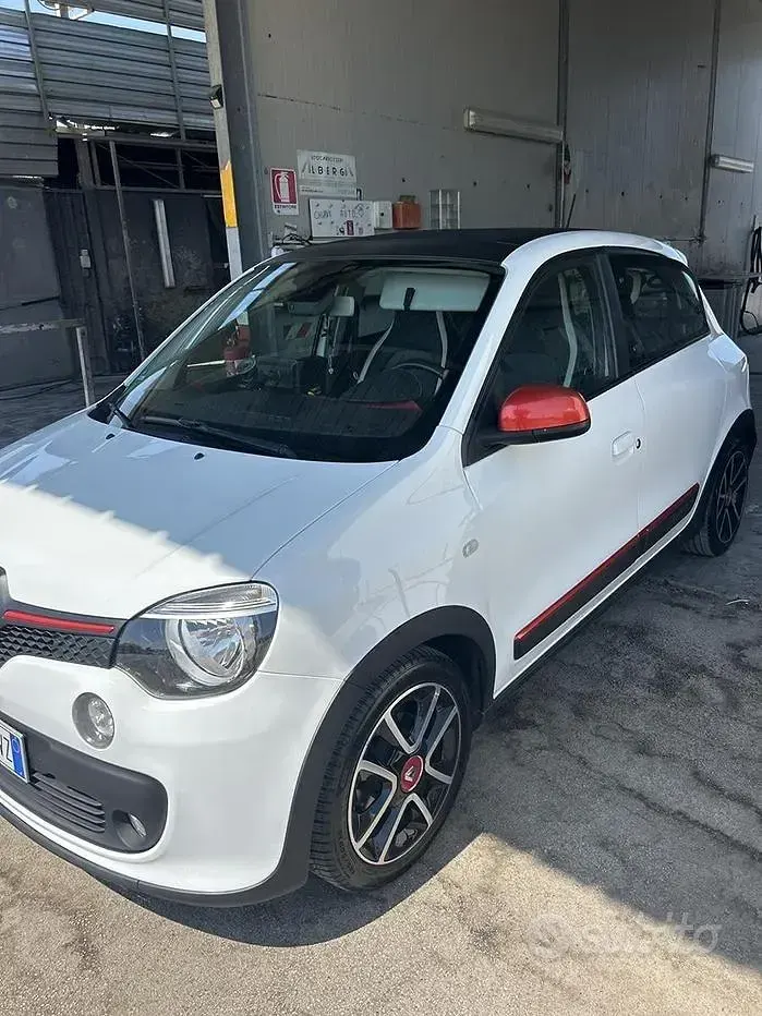 Usata Renault Twingo 66 kW (90 CV) 2025 Bianco Utilitaria