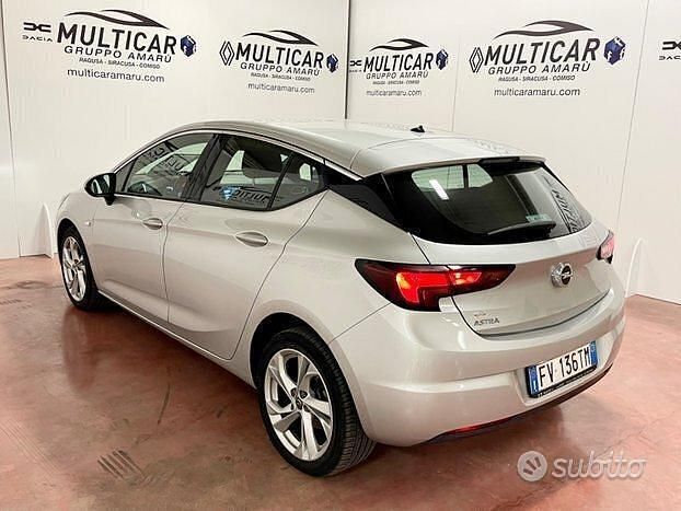 Usata Opel Astra Innovation 136 CV (100 kW) 2019 Grigio Berlina