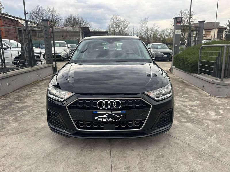 Usata Audi A1 Sportback Admired 95 CV (69 kW) 2021 Nero Utilitaria