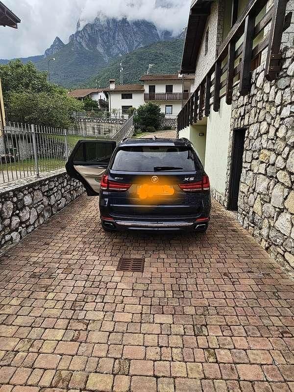 Usata BMW X5 Luxury Line 245 CV (180 kW) 2016 SUV