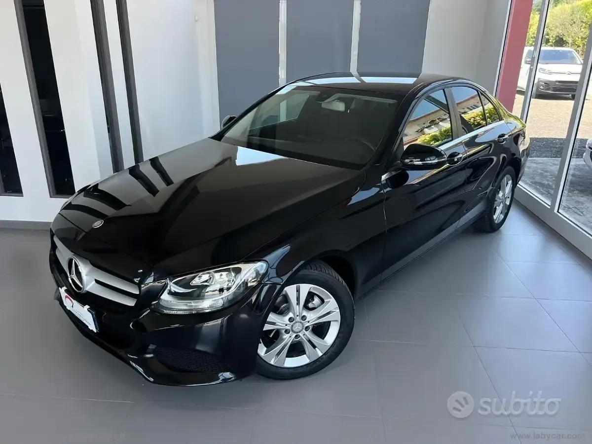 Usata Mercedes C220 Executive 170 CV (125 kW) 2017 Nero Berlina